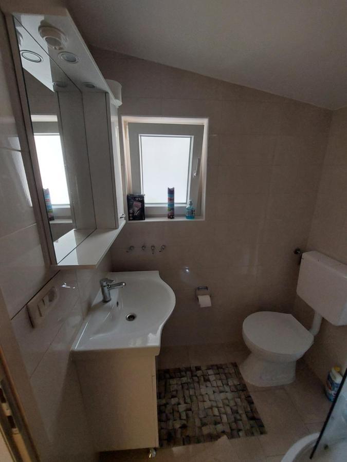 Apartmani Piskoric Вир Екстериор снимка