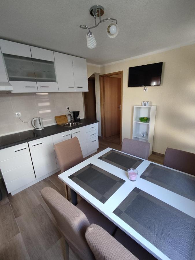 Apartmani Piskoric Вир Екстериор снимка